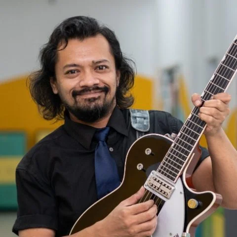 Izwary Johari